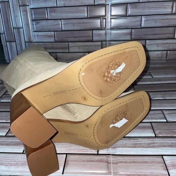 New Vince Camuto-Englea Square-Toe Boot Size 6 - Picture 6 of 11